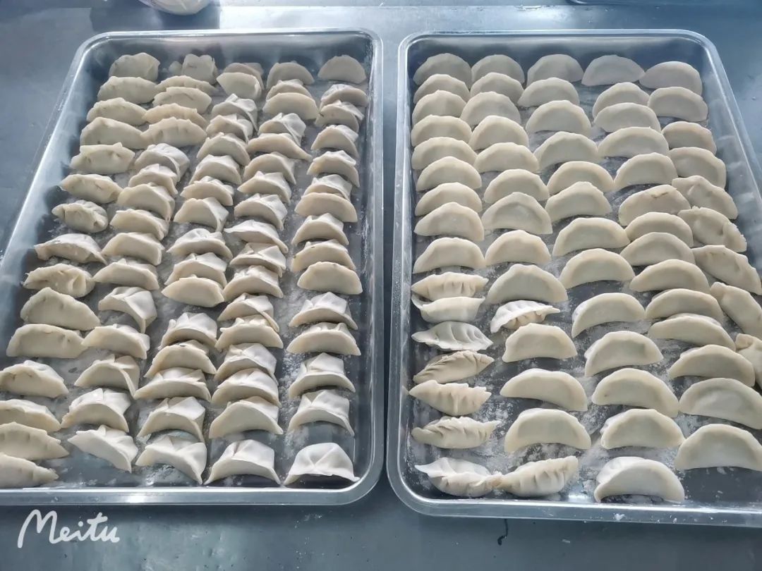 迎冬至吃饺子，蓝海智装“冬至暖心”活动进行时